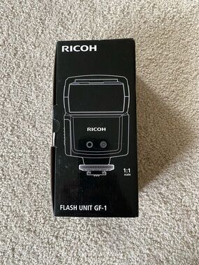 GF-1 Flash Unit - Black